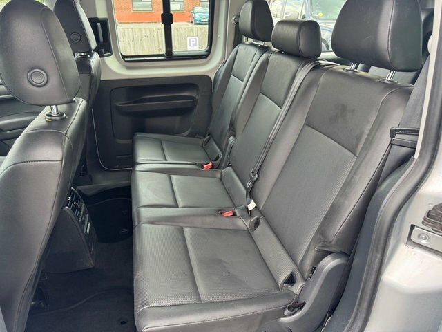 Volkswagen Caddy Maxi Life 2.0 Tdi Maxi Life Dsg Blue #29
