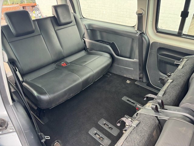Volkswagen Caddy Maxi Life 2.0 Tdi Maxi Life Dsg Blue #26