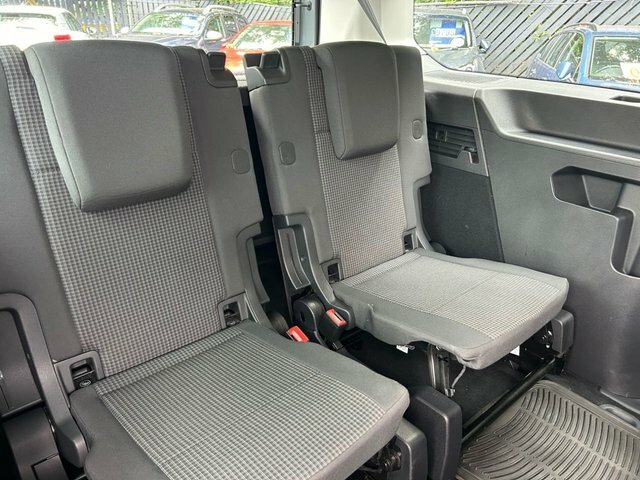Volkswagen Caddy Maxi Volkswagen Caddy California Maxi 102 Ps 2.0 Tdi 6S Silver #23