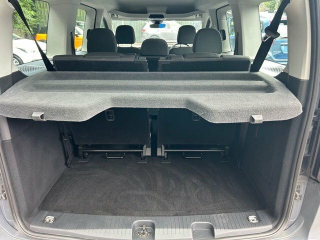Volkswagen Caddy Maxi Volkswagen Caddy California Maxi 102 Ps 2.0 Tdi 6S Silver #16
