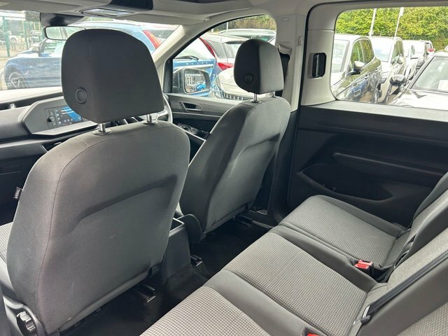Volkswagen Caddy Maxi Volkswagen Caddy California Maxi 102 Ps 2.0 Tdi 6S Silver #20