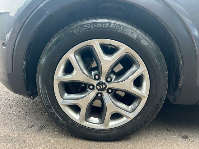 Kia Sorento 2.2 Crdi Kx-2 Suv Sold Ay Awd Eu Grey #21