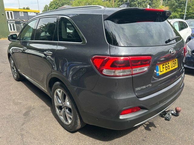 Kia Sorento 2.2 Crdi Kx-2 Suv Sold Ay Awd Eu Grey #9