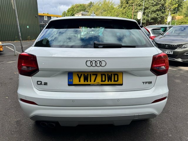 Audi Q2 Suv White #6
