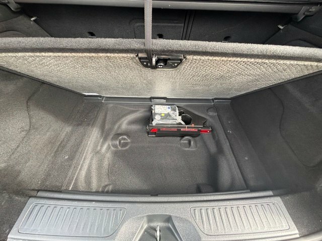 Mercedes-Benz B Class 1.8 B200 Cdi Blueefficiency Sport 136 Bhp Red #23