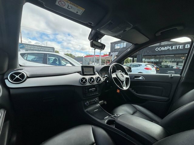 Mercedes-Benz B Class 1.8 B200 Cdi Blueefficiency Sport 136 Bhp Red #32