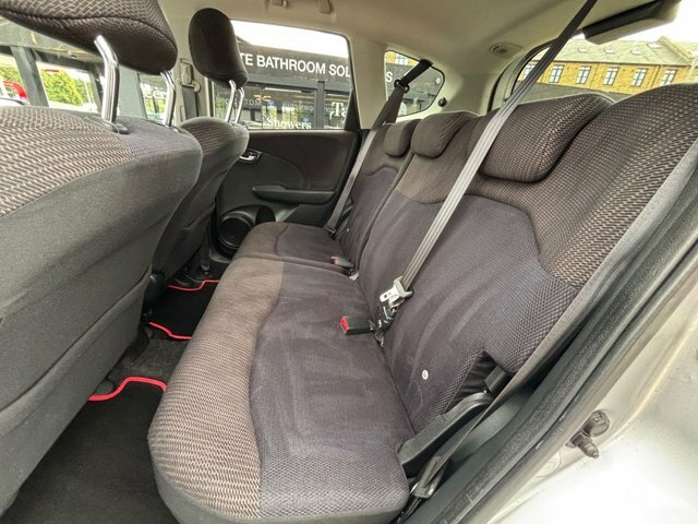 Honda Jazz 2014 1.4 I-vtec Es Plus Cvt Euro 5 Red #34