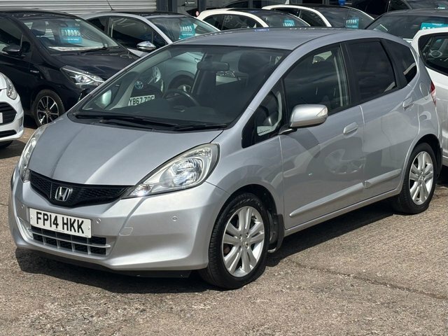 Honda Jazz 2014 1.4 I-vtec Es Plus Cvt Euro 5 Red #8