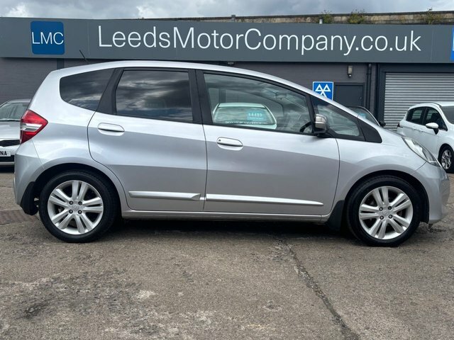 Honda Jazz 2014 1.4 I-vtec Es Plus Cvt Euro 5 Red #21