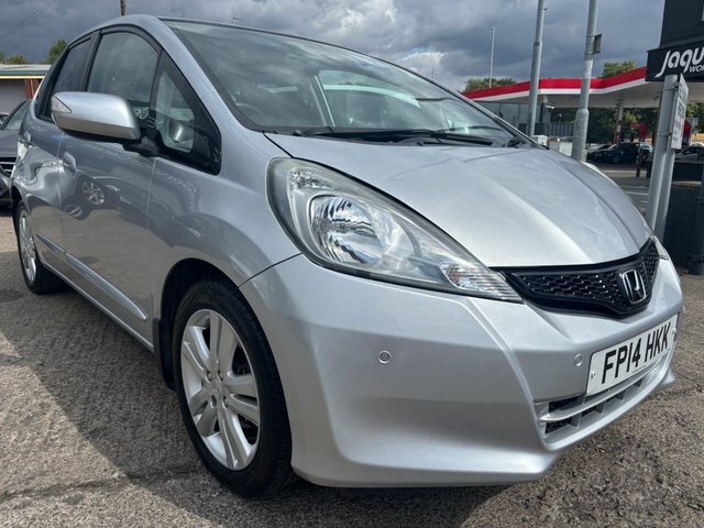 Honda Jazz 2014 1.4 I-vtec Es Plus Cvt Euro 5 Red #22