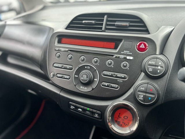 Honda Jazz 2014 1.4 I-vtec Es Plus Cvt Euro 5 Red #45