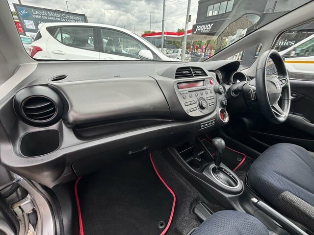Honda Jazz 2014 1.4 I-vtec Es Plus Cvt Euro 5 Red #31