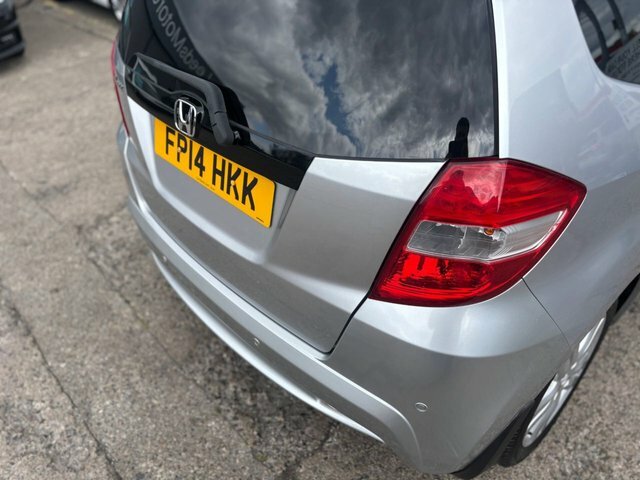 Honda Jazz 2014 1.4 I-vtec Es Plus Cvt Euro 5 Red #14