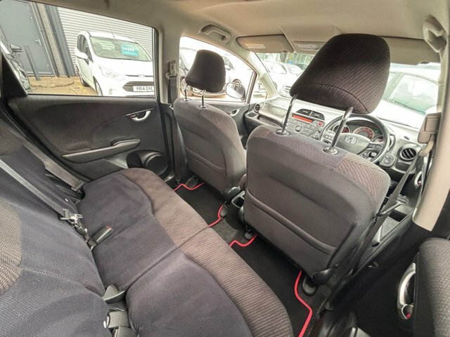 Honda Jazz 2014 1.4 I-vtec Es Plus Cvt Euro 5 Red #37