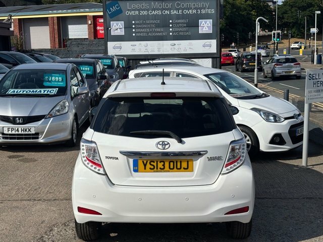 Toyota Yaris 1.5 Vvt-h Icon Plus White #15