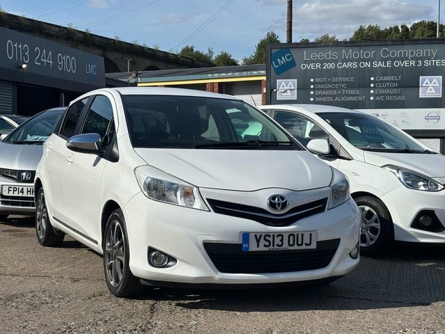 Toyota Yaris 1.5 Vvt-h Icon Plus White #3