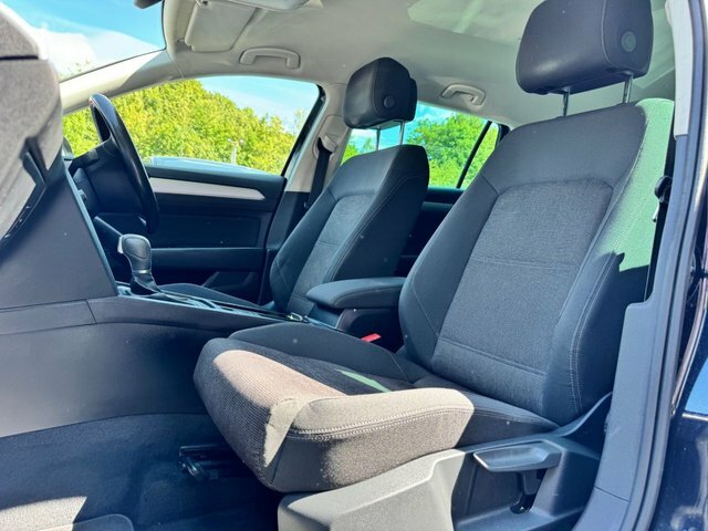Volkswagen Passat Saloon 1.6 Tdi Bluemotion Tech Se Business Dsg Eur Black #16