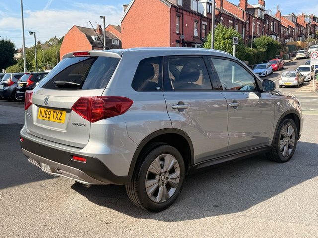 Suzuki Vitara Suv Grey #3