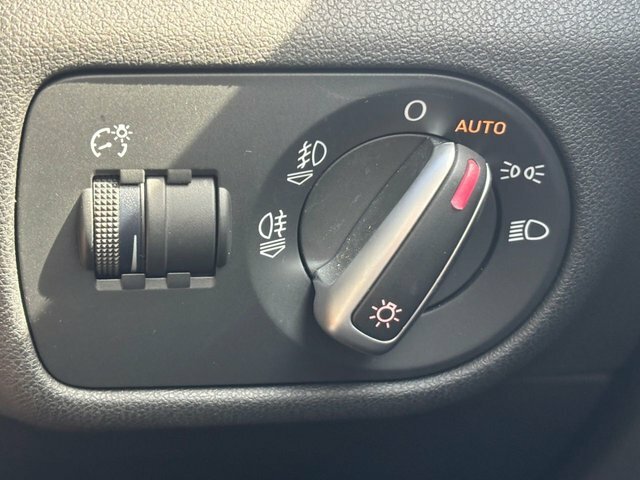Audi A1 1.2 Tfsi Sport Sportback Euro 5 White #54