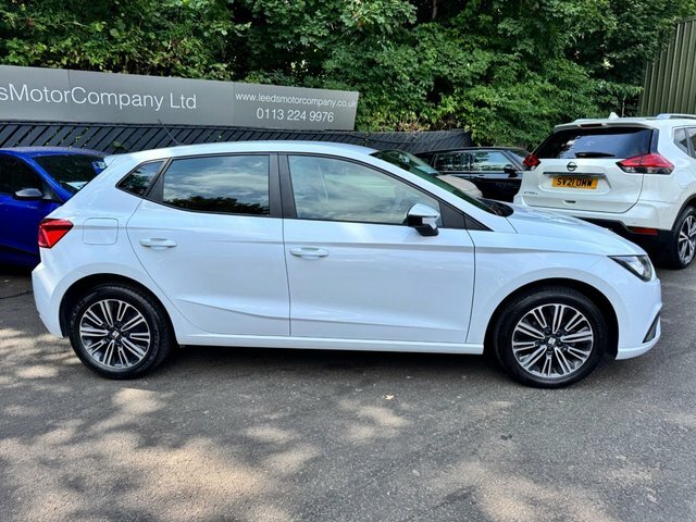 Seat Ibiza Hatchback White #3