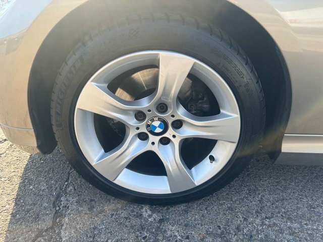 BMW 3 Series 2.0 320D M Sport Saloon Euro 5 Black #25