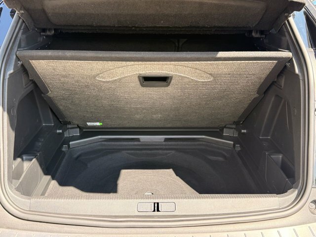 Peugeot 3008 1.5 Bluehdi Allure Eat8 Grey #22