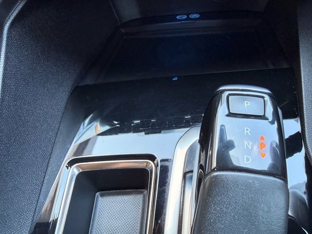Peugeot 3008 1.5 Bluehdi Allure Eat8 Grey #41