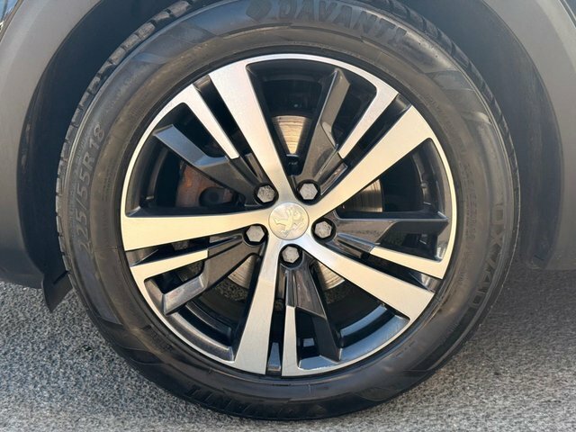 Peugeot 3008 1.5 Bluehdi Allure Eat8 Grey #19