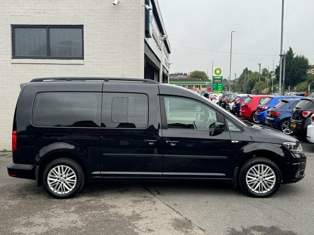 Volkswagen Caddy Maxi Life Mpv Black #2