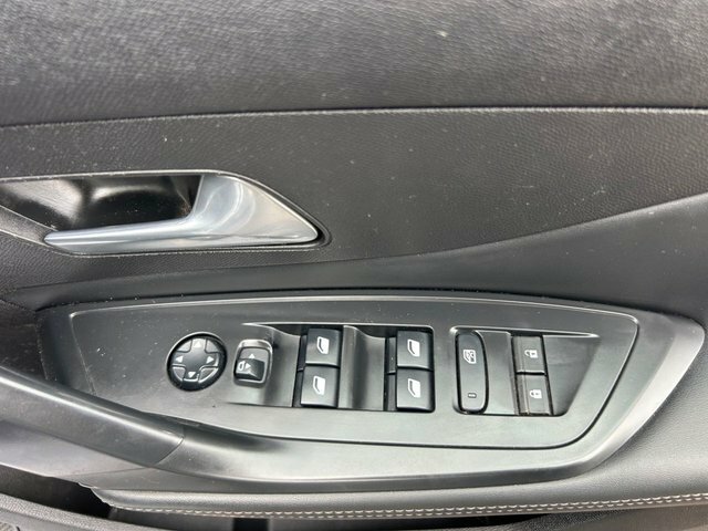 Peugeot 308 SW 1.2 Puretech Allure Estate Eat Euro 6  #32