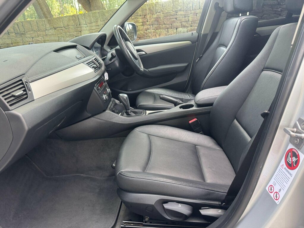 BMW X1 2.0 20D Se Suv Xdrive Euro 5 17 Black #26
