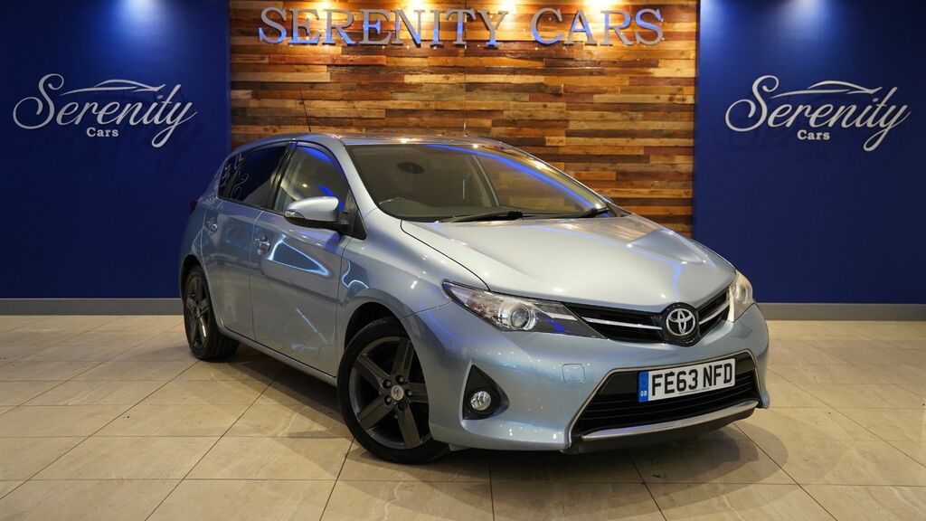 Toyota Auris 2013 1.6 V-matic Sport Hatchback Blue