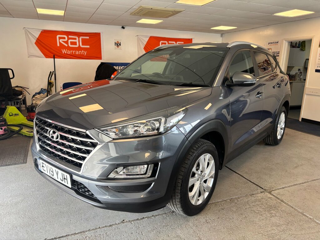 Hyundai Tucson 1.6 Gdi Se Nav Suv Euro 6 Ss Grey #2