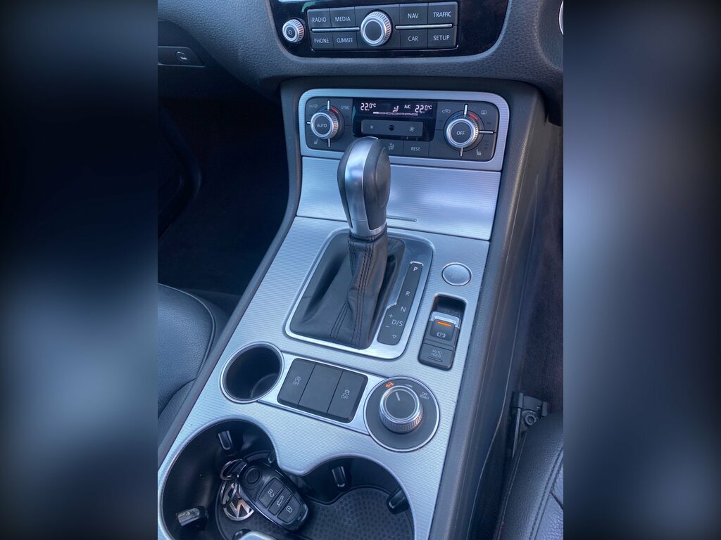 Volkswagen Touareg V6 R-line Tdi Blue #16