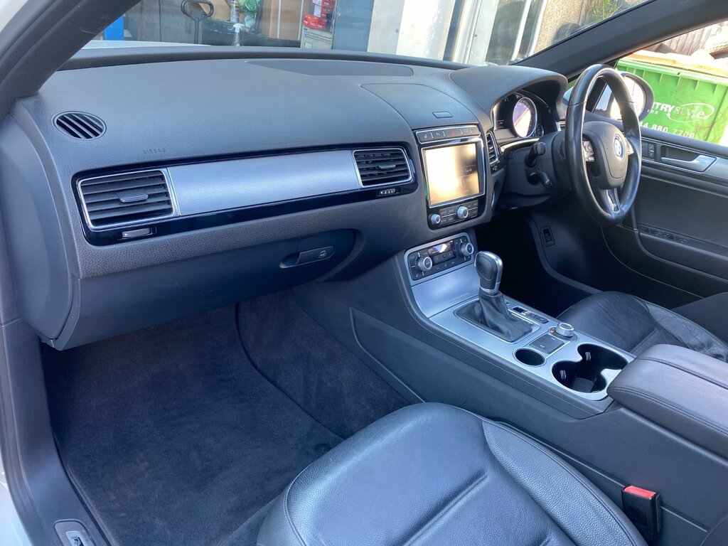 Volkswagen Touareg V6 R-line Tdi Blue #17