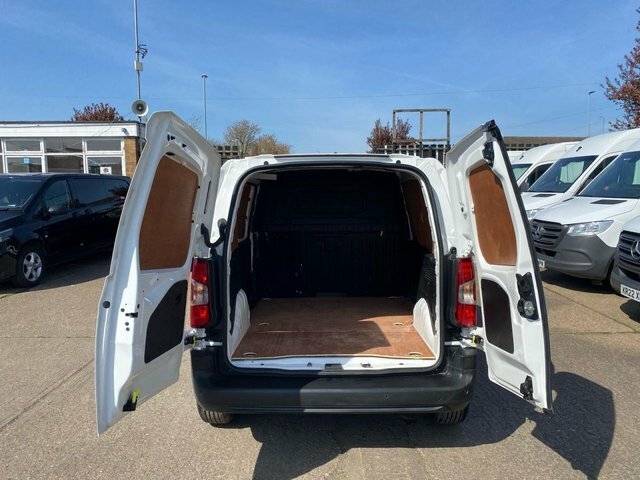 Peugeot Partner 1.5 Blue Hdi Professional NU70VUW White #6