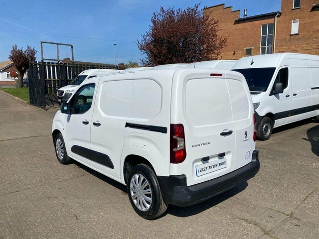 Peugeot Partner 1.5 Blue Hdi Professional White #6