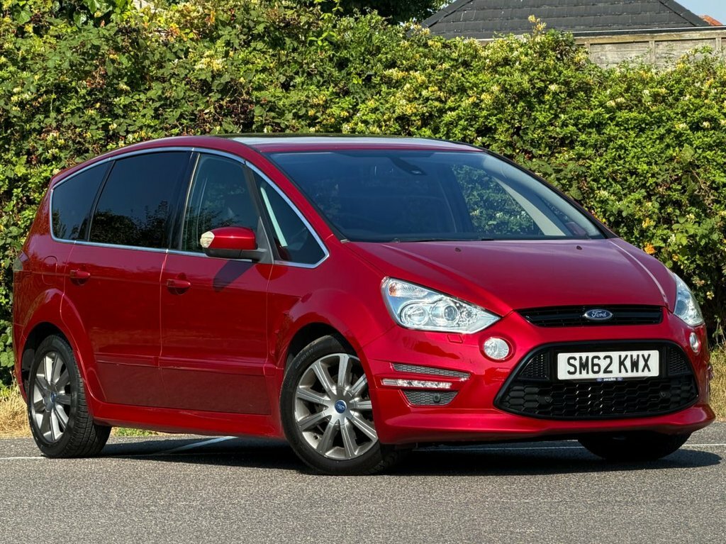 Ford S-Max 2L Titanium X Sport Red