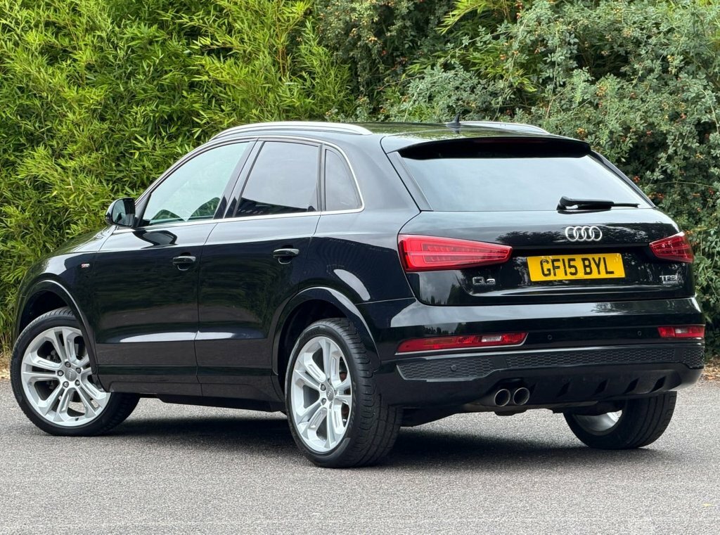 Audi Q3 2L S Line Plus Black #2