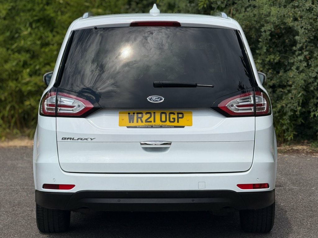 Ford Galaxy 2L Titanium White #6