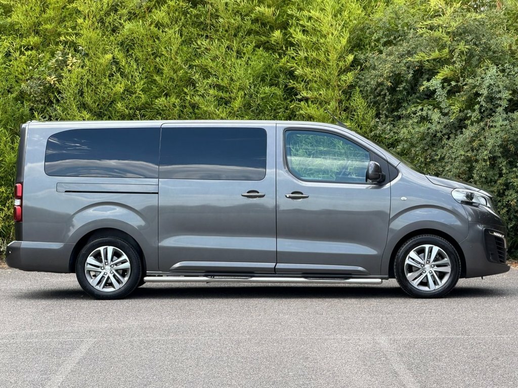 Peugeot Traveller 2L Allure Grey #3