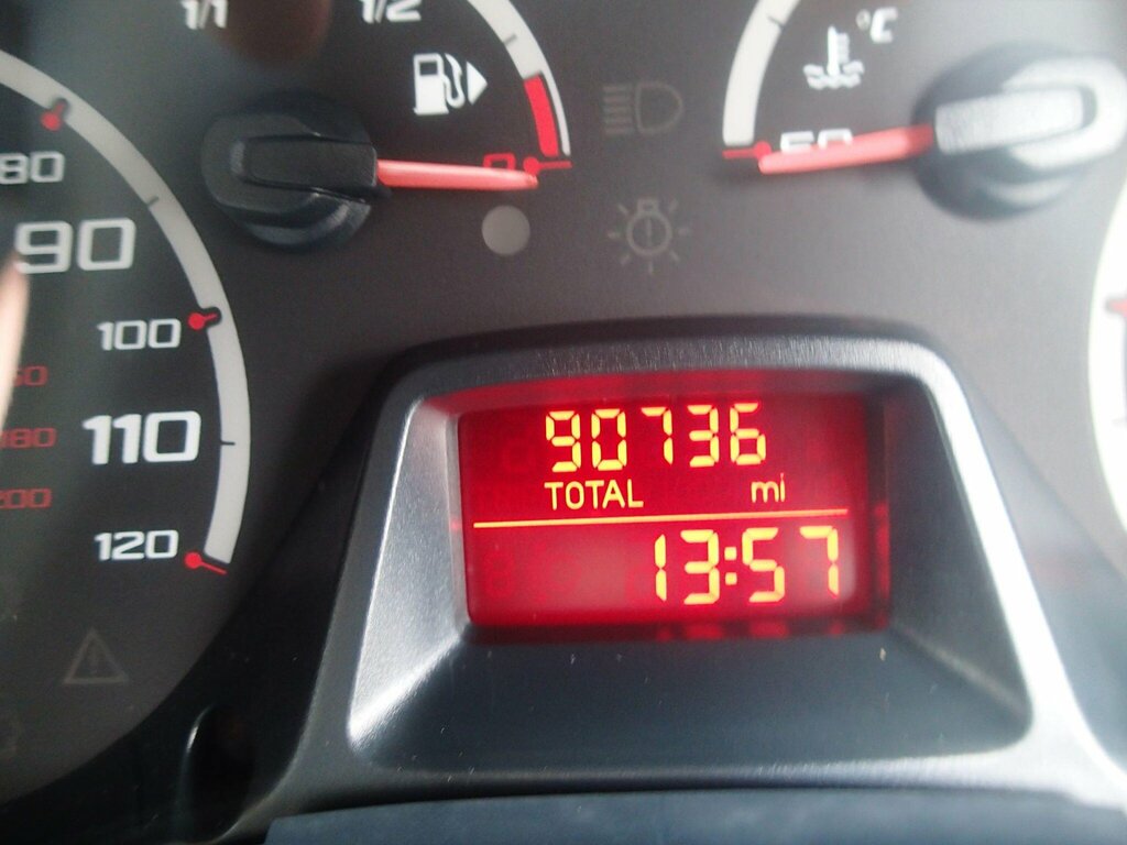 Ford KA 1.2 Style Hatchback Euro 4 69 P Silver #18