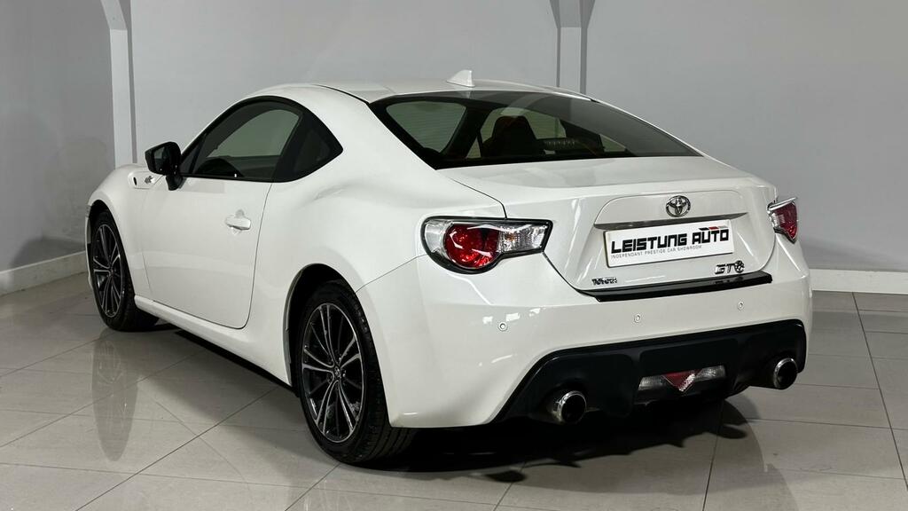 Toyota GT86 2.0 Boxer D-4s Coupe Euro 6 200 White #6