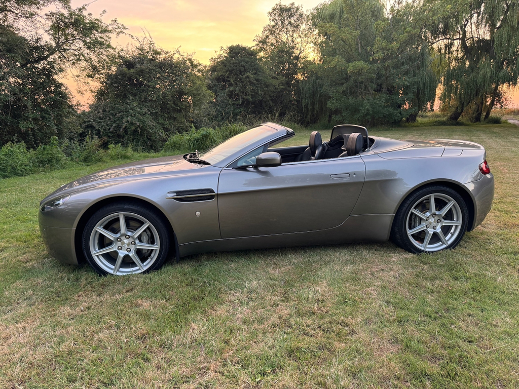 Aston Martin Vantage 4.3 V8 Roadster 380 Bhp Green #32