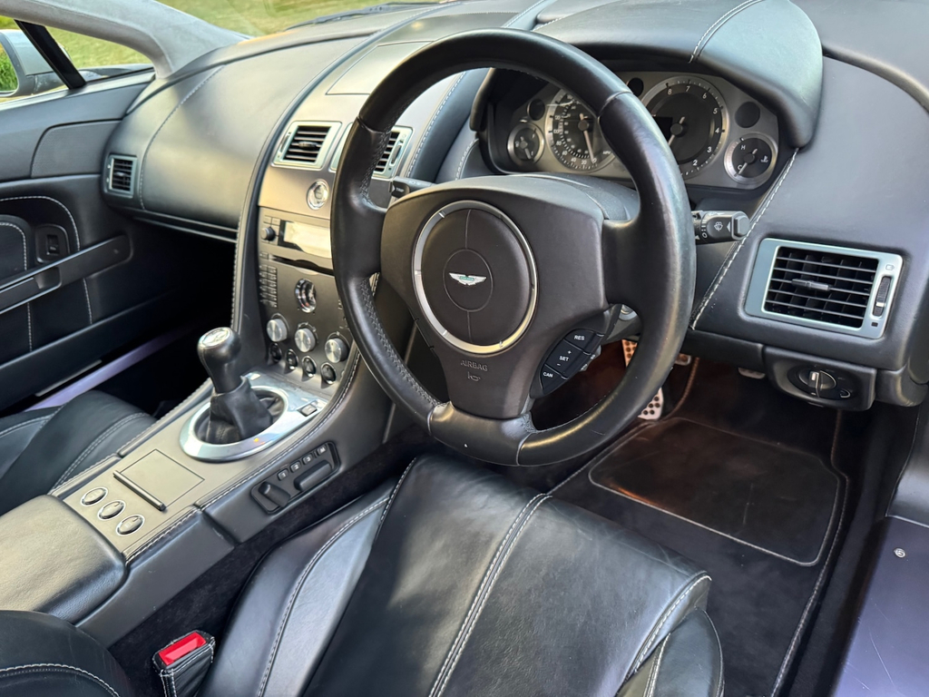 Aston Martin Vantage 4.3 V8 Roadster 380 Bhp Green #10