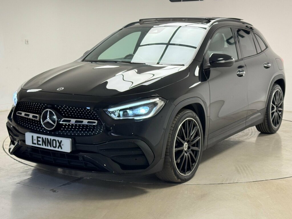 Mercedes-Benz GLA Class 1.3 Gla200 Amg Line Night Edition Premium Plus 7 LR23RWE Black #2