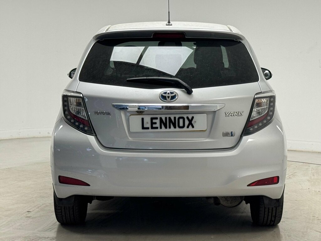 Toyota Yaris 1.5 Vvt-h T Spirit Cvt Euro 5 Silver #4