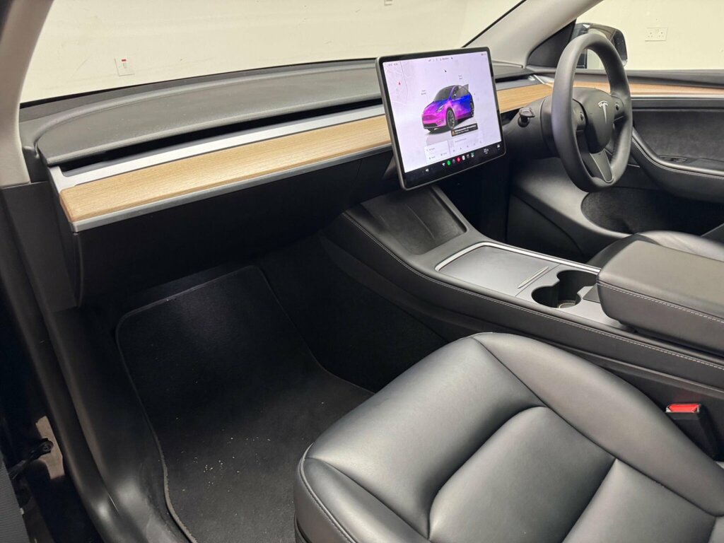 Tesla Model Y Suv Rwd 346 Ps GD73KLS Black #6