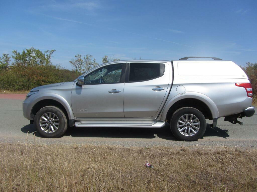 Mitsubishi L200 2.4 Di-d Dc Warrior Pickup Double Cab Silver #4