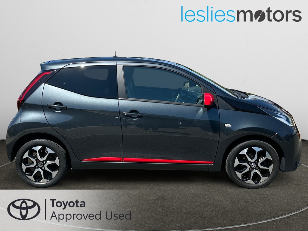 Toyota Aygo 1.0 Vvt-i X-trend Tss Grey #4